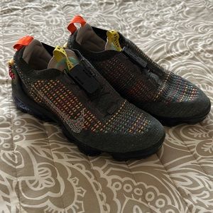 Nike fly ease shoes YOUTH